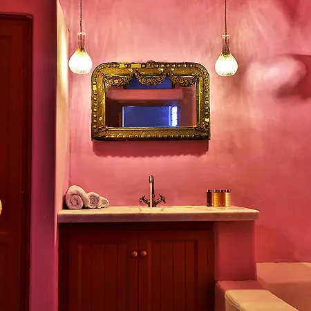 The Architects Cave House Oia